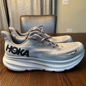 Men’s Hoka Clifton 9 Black&Grey 11.5